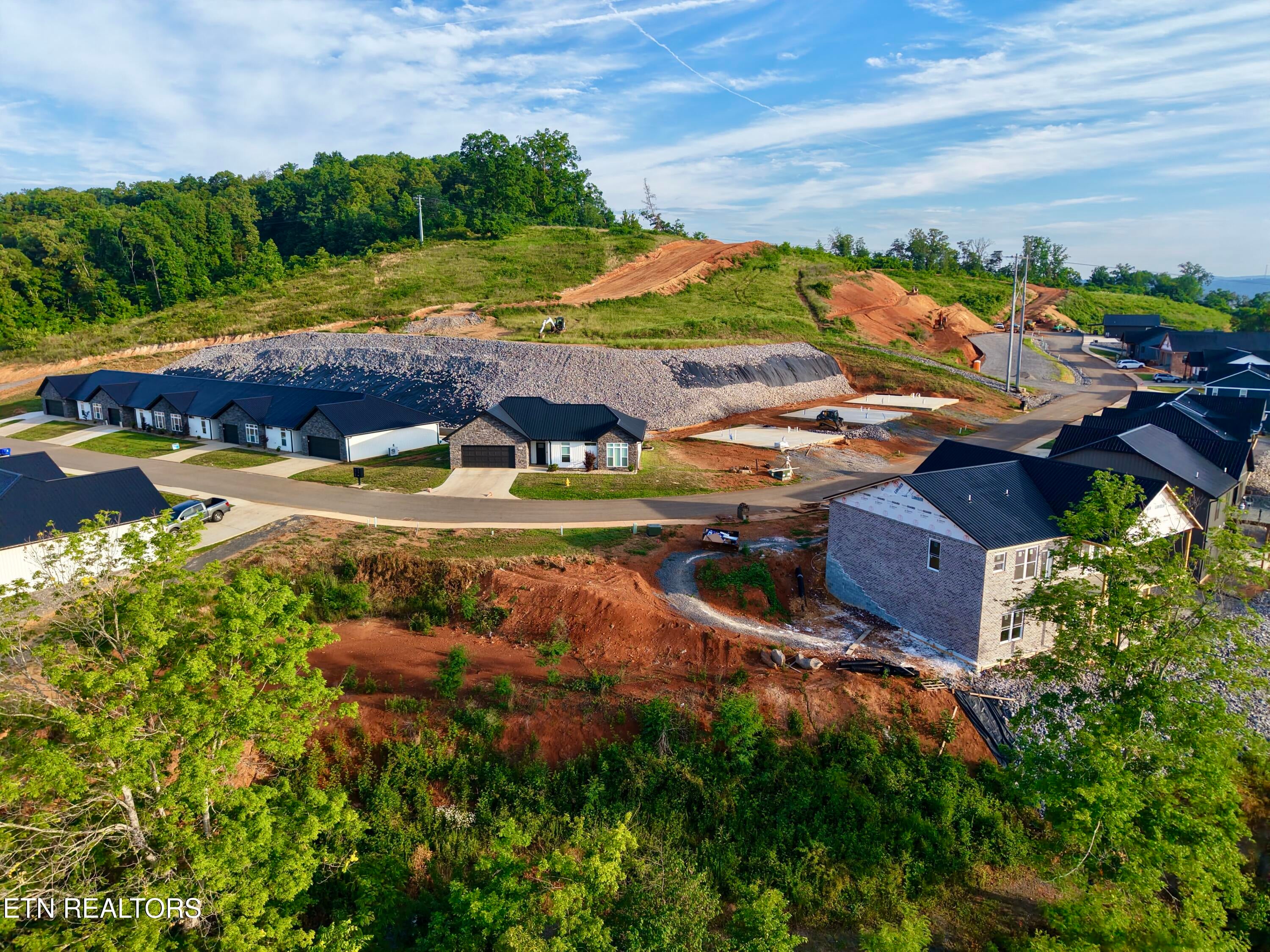 171 Lakeshore Bay Drive