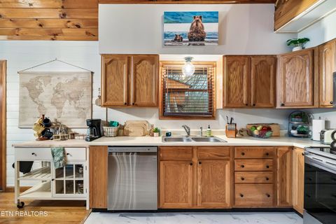 Tiny photo for 720 Timberlake Drive, Pigeon Forge, TN 37862 (MLS # 1335629)