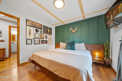 Tiny photo for 720 Timberlake Drive, Pigeon Forge, TN 37862 (MLS # 1335629)