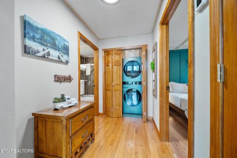 Tiny photo for 720 Timberlake Drive, Pigeon Forge, TN 37862 (MLS # 1335629)