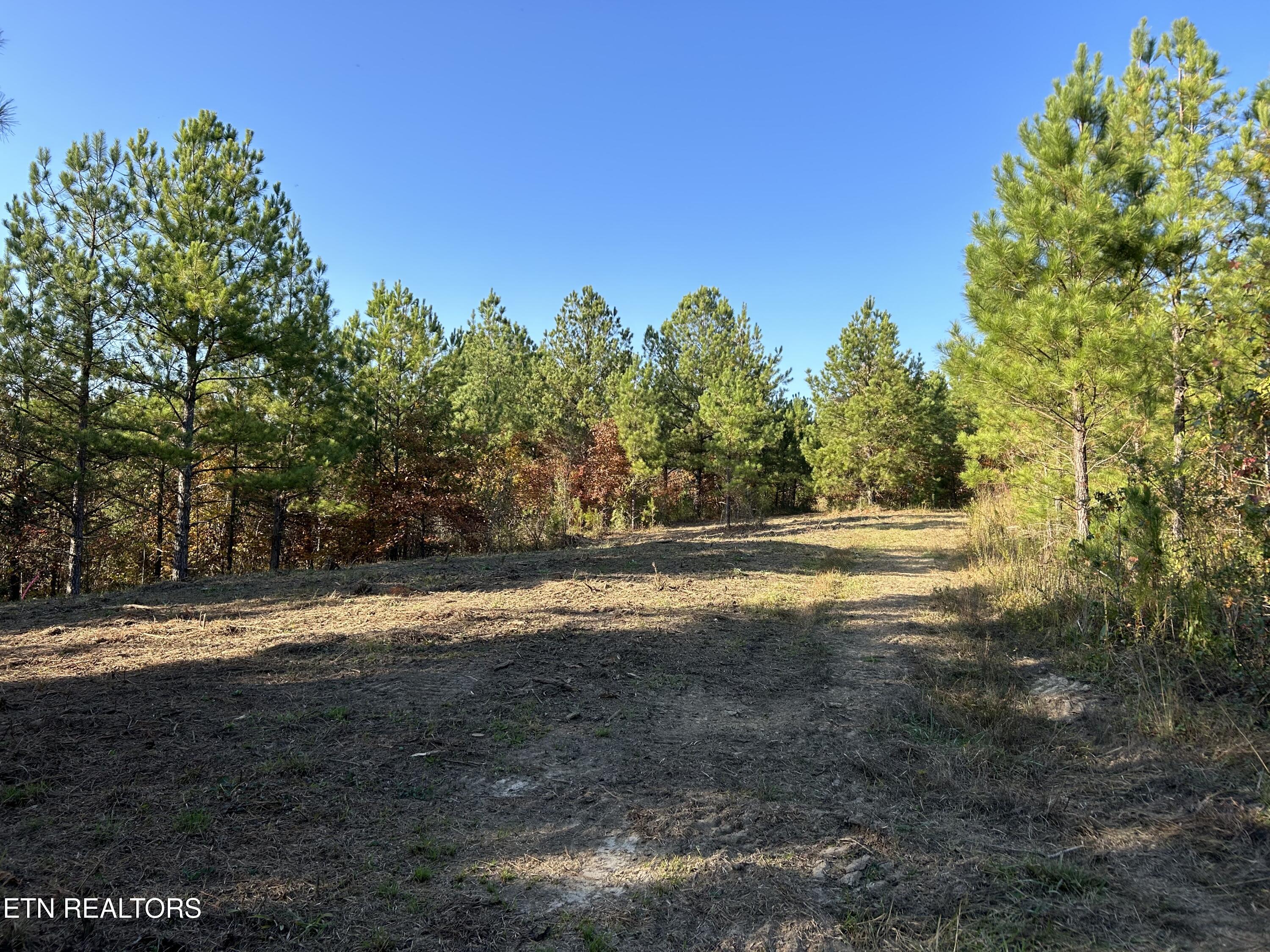 Tr 22/23 Hughes Lake Road SE
