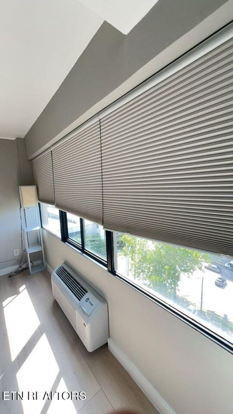 Tiny photo for 1700 Clinch Ave #611, Knoxville, TN 37916 (MLS # 1326203)