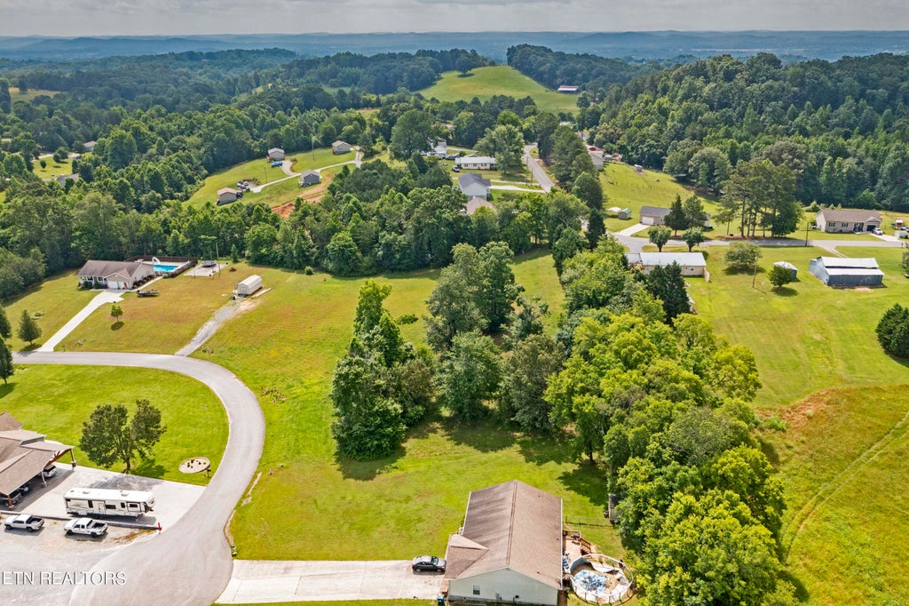 Photo of 31 Arlis Ave, Dayton, TN 37321 (MLS # 1265506)