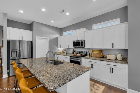 Tiny photo for 1111 Belle Pond Ave, Knoxville, TN 37932 (MLS # 1336428)