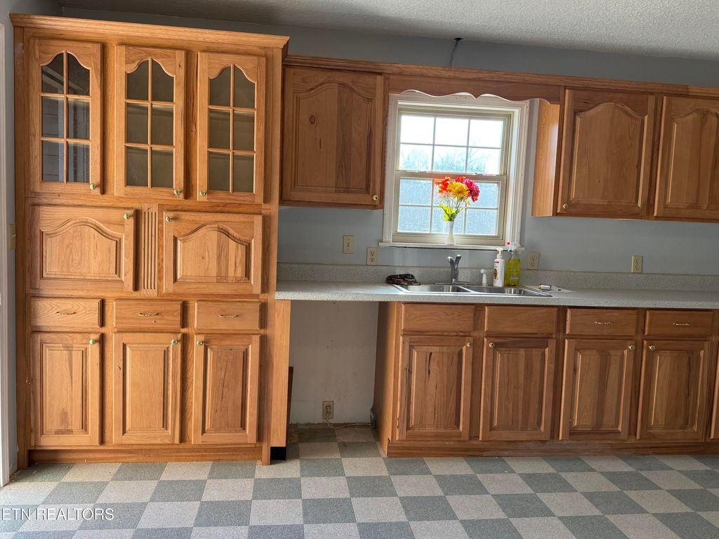 Photo of 10612 Newton Rd Rd, Crossville, TN 38572 (MLS # 1325867)