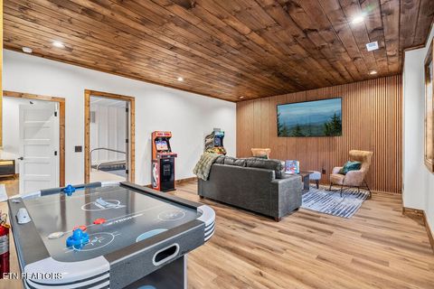 Tiny photo for 814 Davenport Rd, Gatlinburg, TN 37738 (MLS # 1327355)