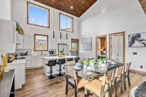 Tiny photo for 814 Davenport Rd, Gatlinburg, TN 37738 (MLS # 1327355)