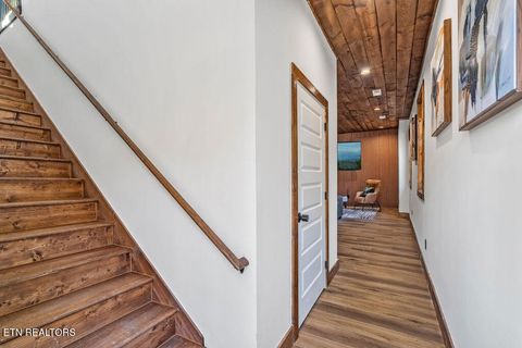 Tiny photo for 814 Davenport Rd, Gatlinburg, TN 37738 (MLS # 1327355)