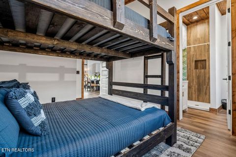 Tiny photo for 814 Davenport Rd, Gatlinburg, TN 37738 (MLS # 1327355)