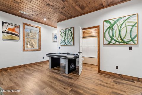 Tiny photo for 814 Davenport Rd, Gatlinburg, TN 37738 (MLS # 1327355)