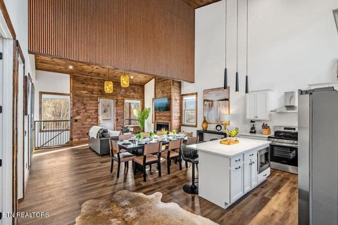 Tiny photo for 814 Davenport Rd, Gatlinburg, TN 37738 (MLS # 1327355)