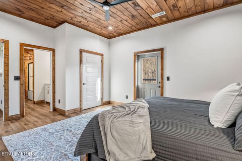 Tiny photo for 814 Davenport Rd, Gatlinburg, TN 37738 (MLS # 1327355)