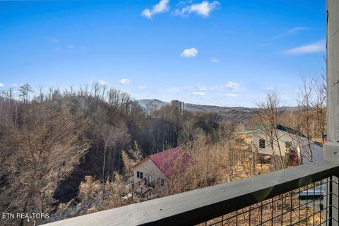 Tiny photo for 814 Davenport Rd, Gatlinburg, TN 37738 (MLS # 1327355)