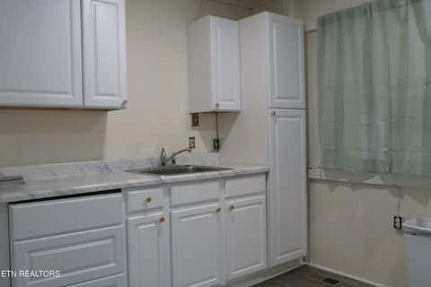 Tiny photo for 122 Atlanta Rd, Oak Ridge, TN 37830 (MLS # 1349778)