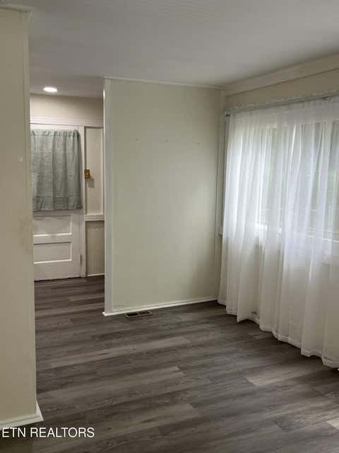 Tiny photo for 122 Atlanta Rd, Oak Ridge, TN 37830 (MLS # 1349778)