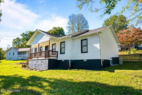 Tiny photo for 146 Sandy Hill Rd, LaFollette, TN 37766 (MLS # 1359478)