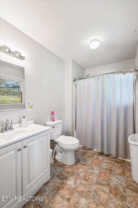 Tiny photo for 146 Sandy Hill Rd, LaFollette, TN 37766 (MLS # 1359478)