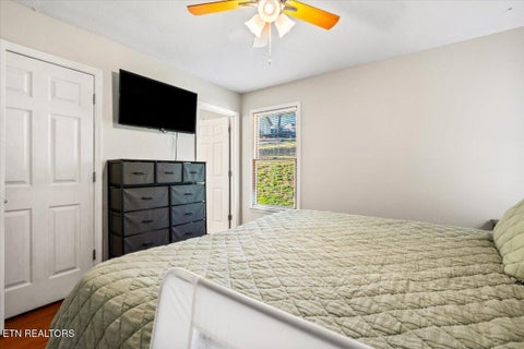 Tiny photo for 146 Sandy Hill Rd, LaFollette, TN 37766 (MLS # 1359478)