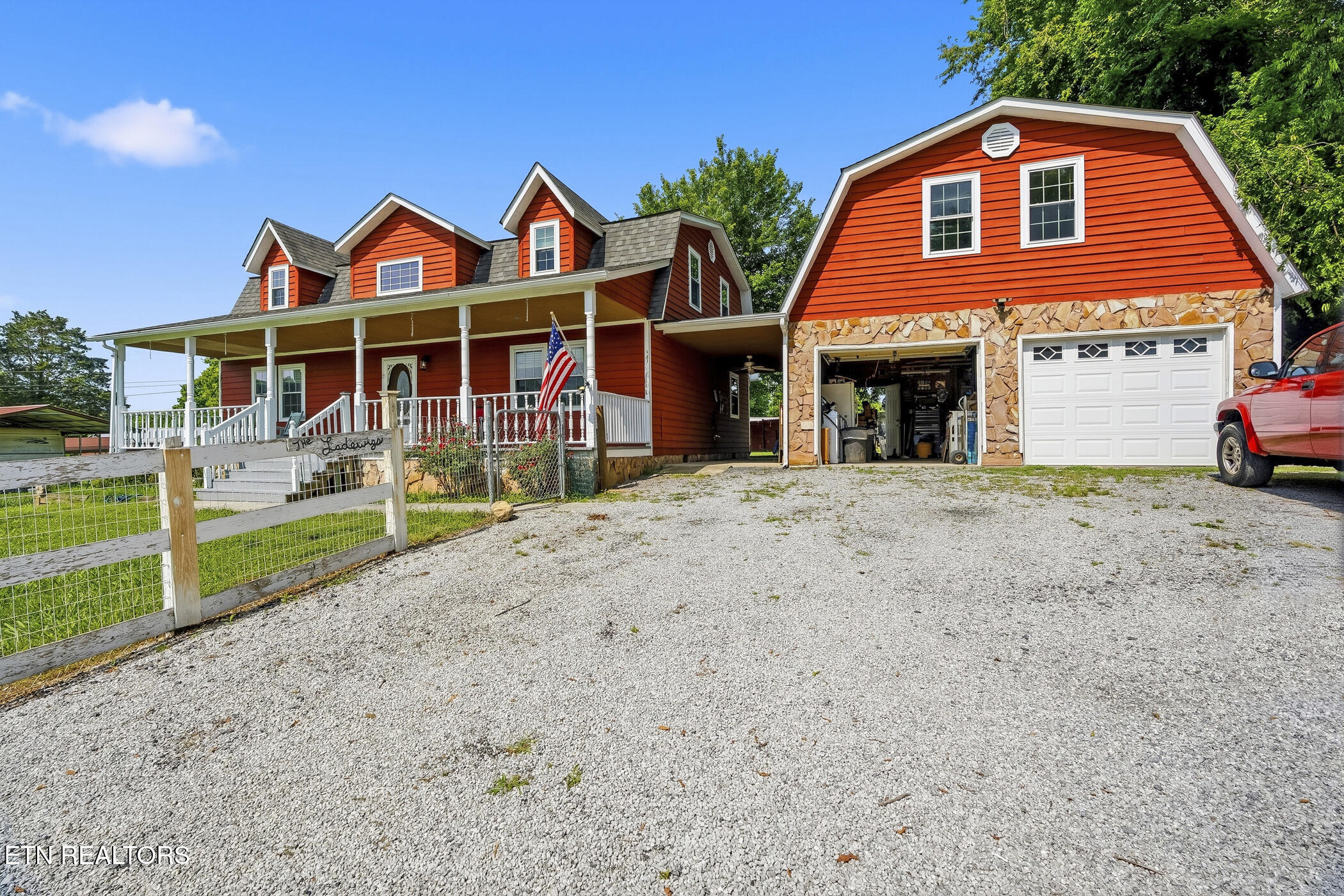 745 Leadvale Church Rd