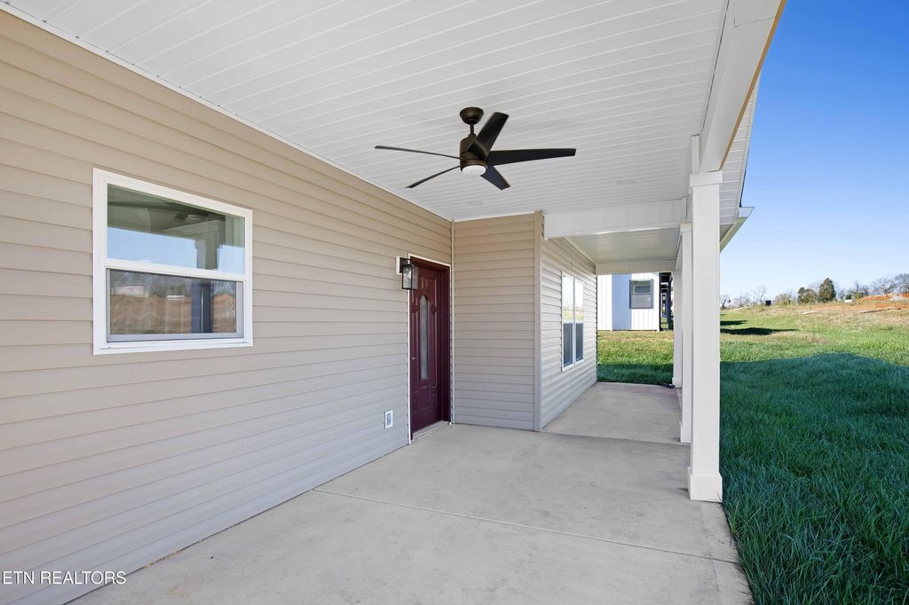 Photo of 1024 Wentford Ave, Sweetwater, TN 37874 (MLS # 1282863)