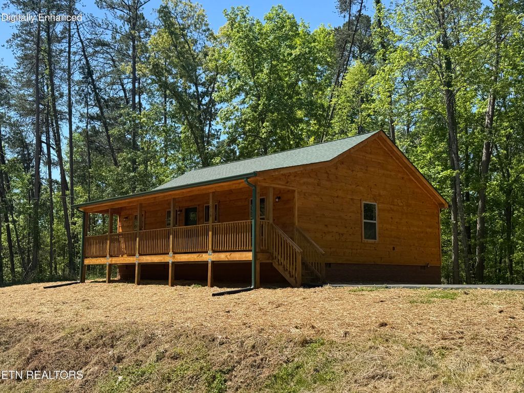 Photo of 4002 Wears Cove Rd, Sevierville, TN 37862 (MLS # 1338614)