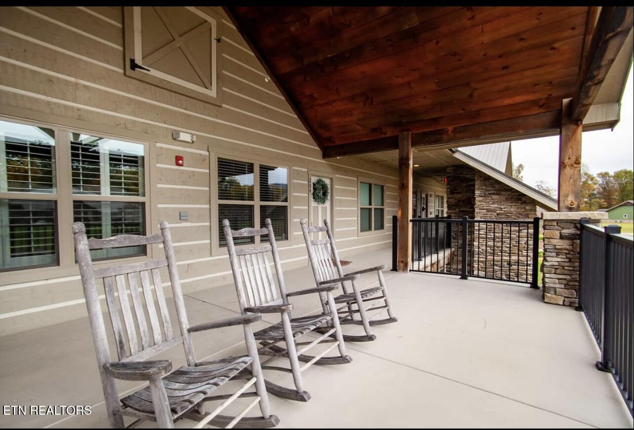 326 Shooting Star Loop 202