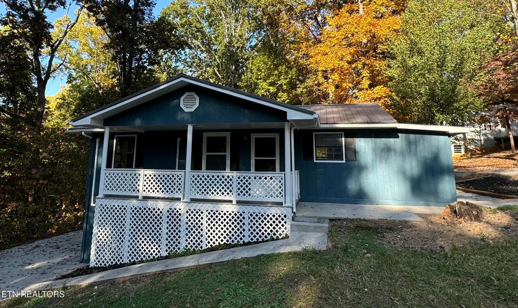 Photo of 741 Dogwood Drive, Madisonville, TN 37354 (MLS # 1281001)