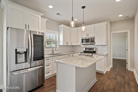 Tiny photo for 3420 Colby Cove Drive, Maryville, TN 37801 (MLS # 1356235)