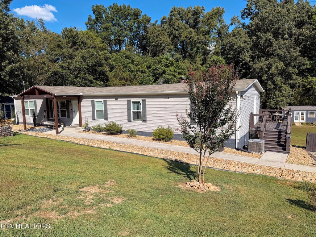 Photo of 867 Grass Way, Parrottsville, TN 37843 (MLS # 1354354)