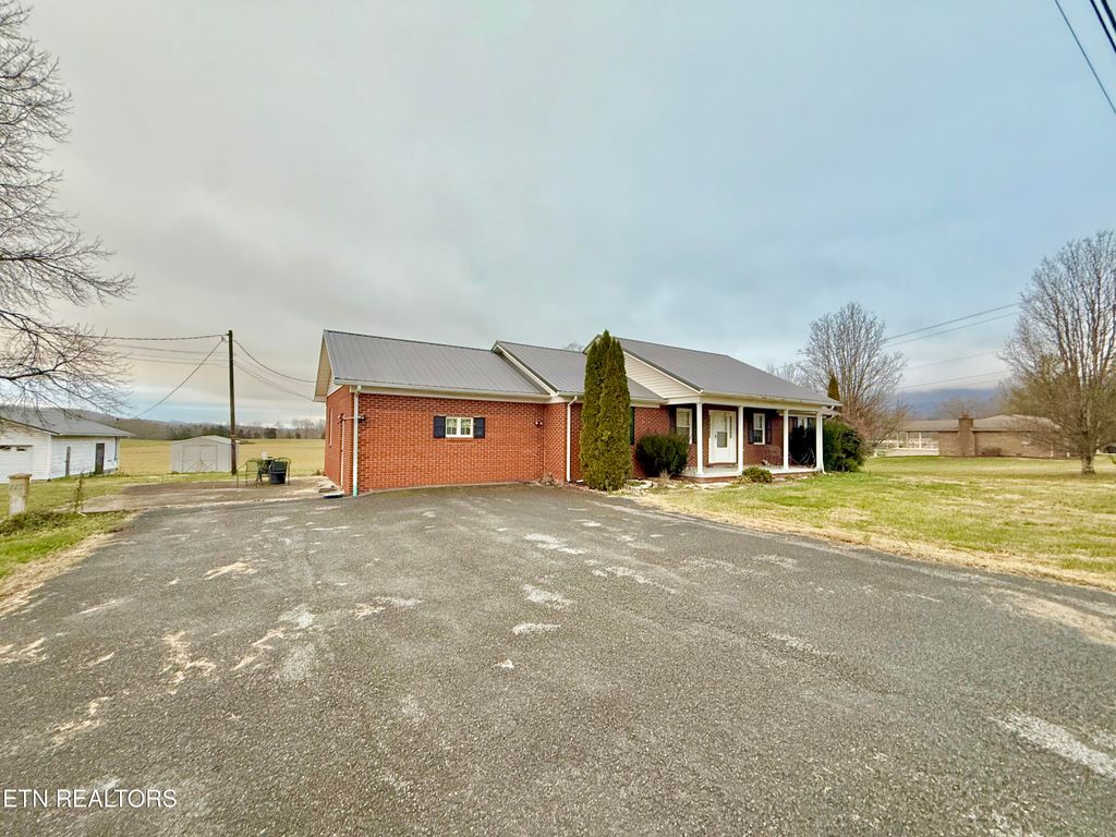 Photo of 224 Walnut Hill Lane, Ewing, VA 24248 (MLS # 1324433)