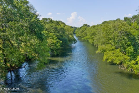 Tiny photo for 1020 Thomas Rd, Benton, TN 37307 (MLS # 1359255)