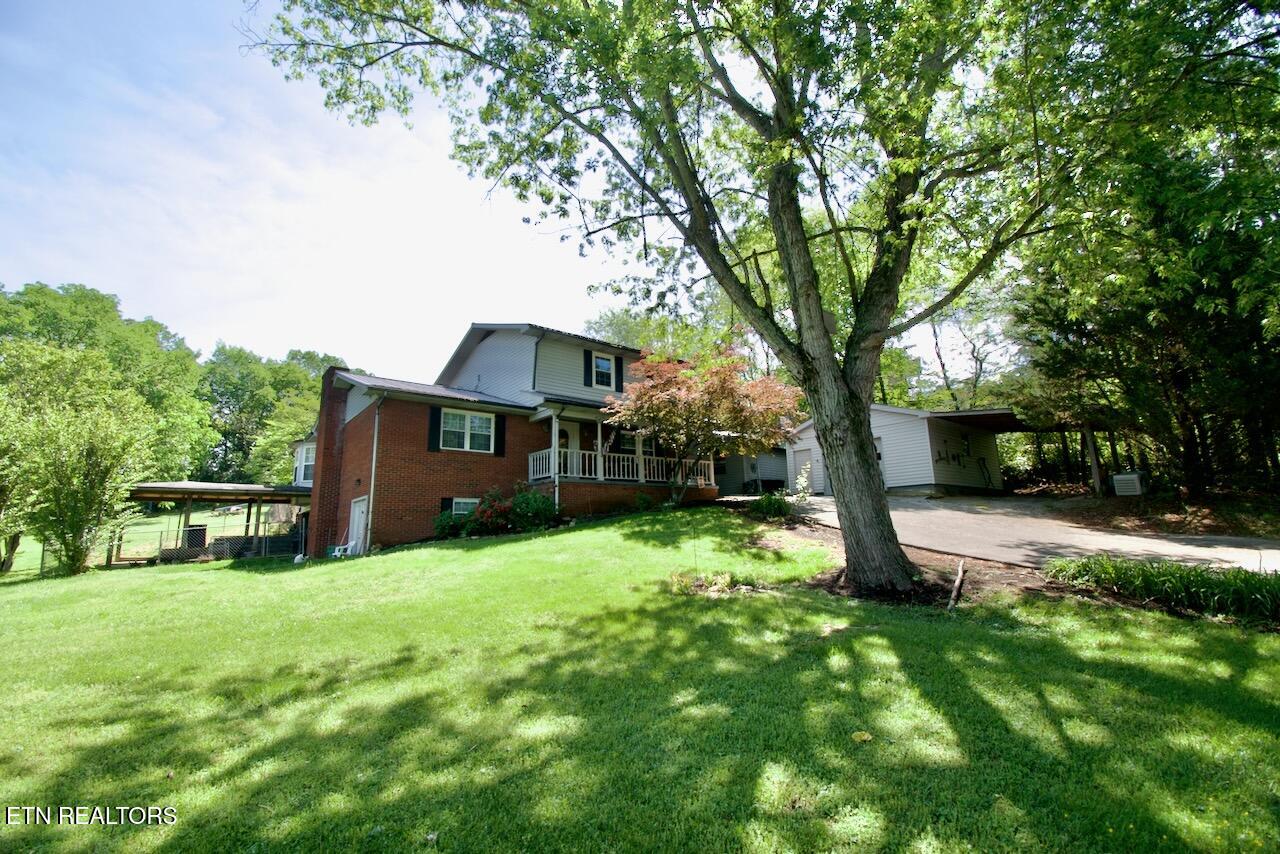 2814 Montvale Rd
