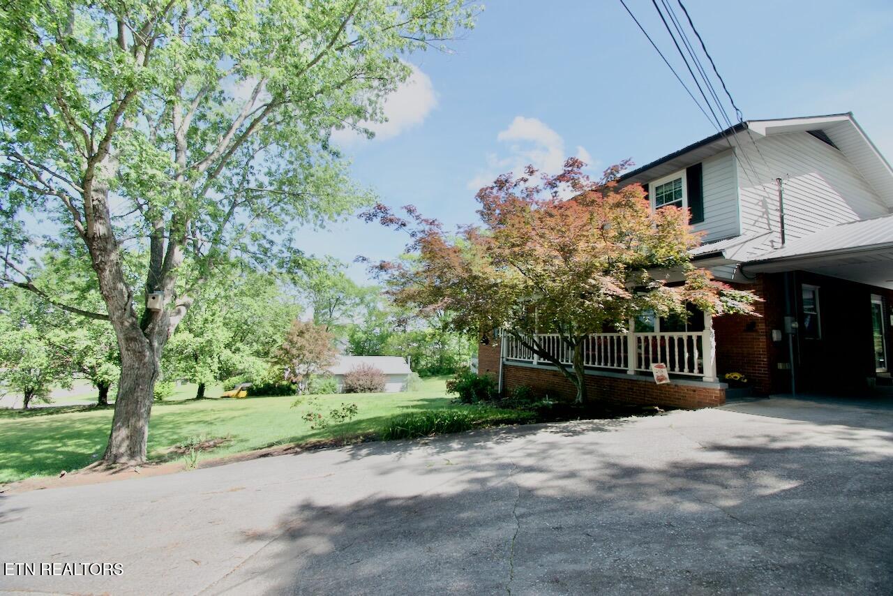 2814 Montvale Rd