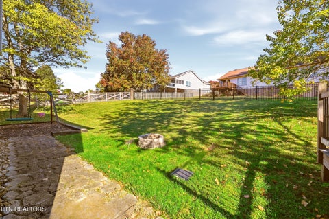 Tiny photo for 7916 Landon Park Way, Powell, TN 37849 (MLS # 1360408)