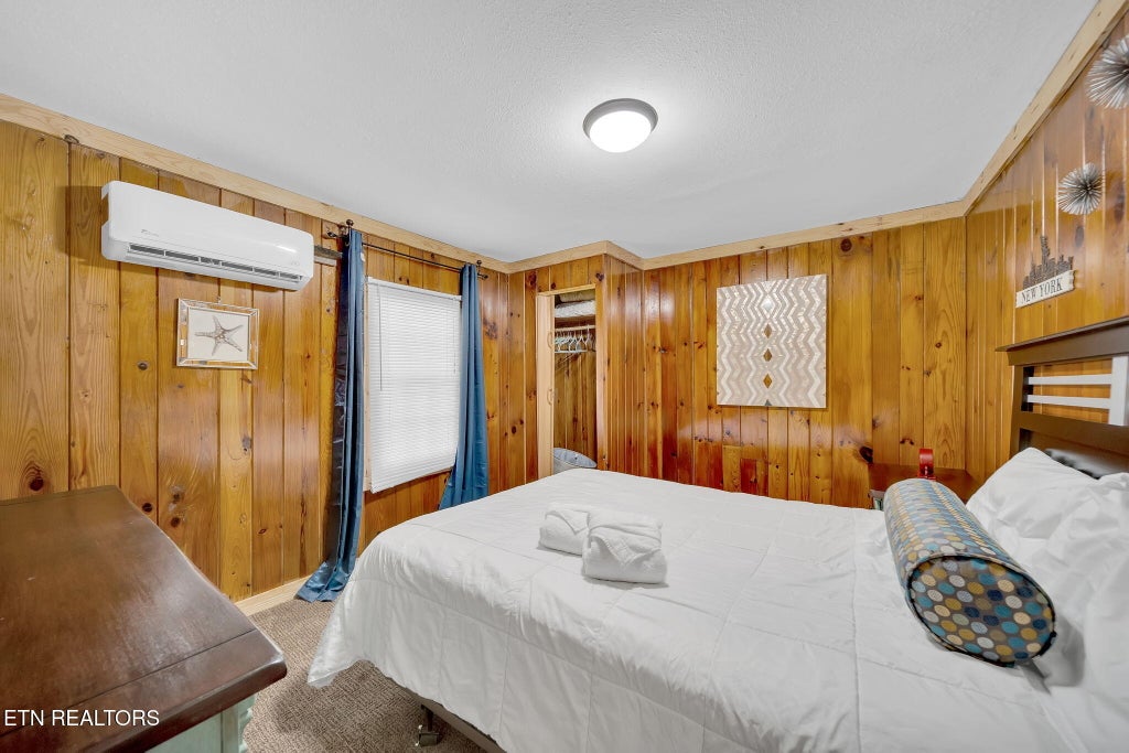 Photo of 4206 Dellinger Hollow Rd, Pigeon Forge, TN 37863 (MLS # 1358195)