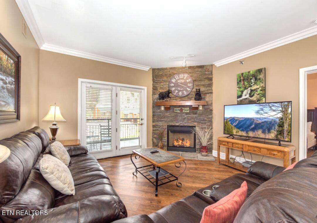 215 Woliss Lane UNIT 313