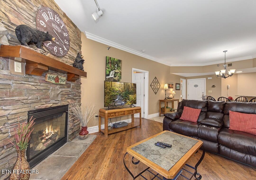 215 Woliss Lane UNIT 313