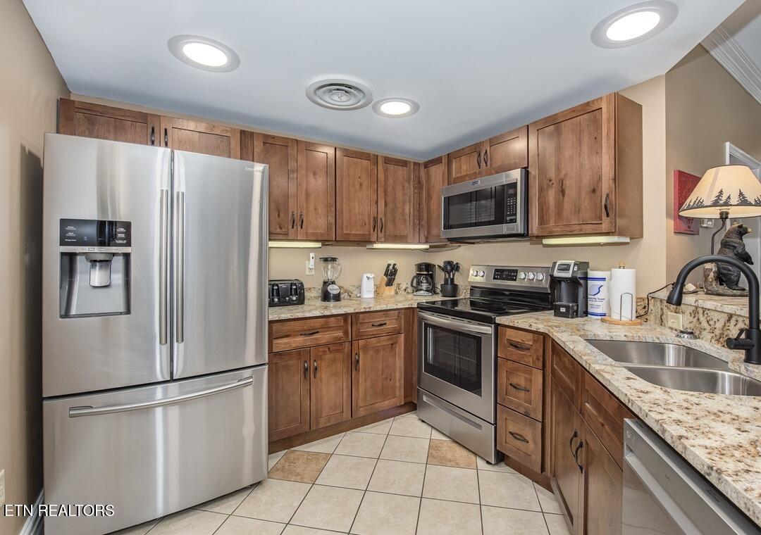 215 Woliss Lane UNIT 313
