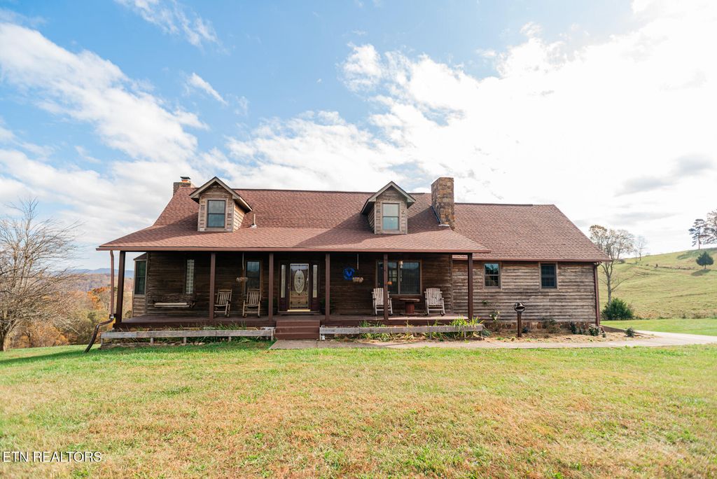 Photo of 327 Leabow Hollow Rd, New Tazewell, TN 37825 (MLS # 1281754)