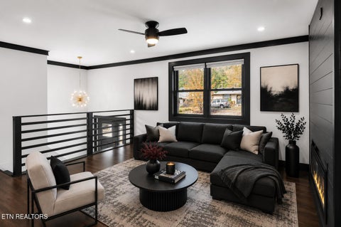 Tiny photo for 2904 Gordon Place, Knoxville, TN 37918 (MLS # 1343229)