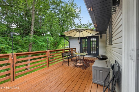 Tiny photo for 2904 Gordon Place, Knoxville, TN 37918 (MLS # 1343229)