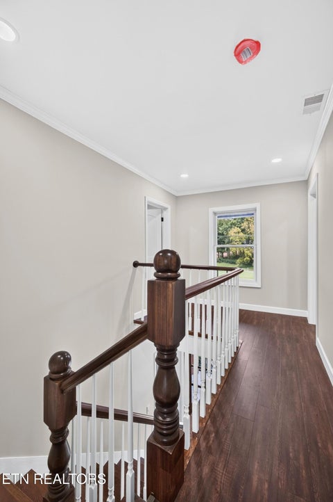 Tiny photo for 145 W Meeting St, Dandridge, TN 37725 (MLS # 1355063)