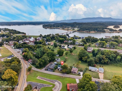 Tiny photo for 145 W Meeting St, Dandridge, TN 37725 (MLS # 1355063)