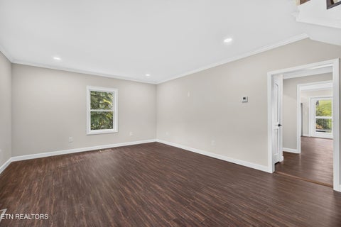 Tiny photo for 145 W Meeting St, Dandridge, TN 37725 (MLS # 1355063)