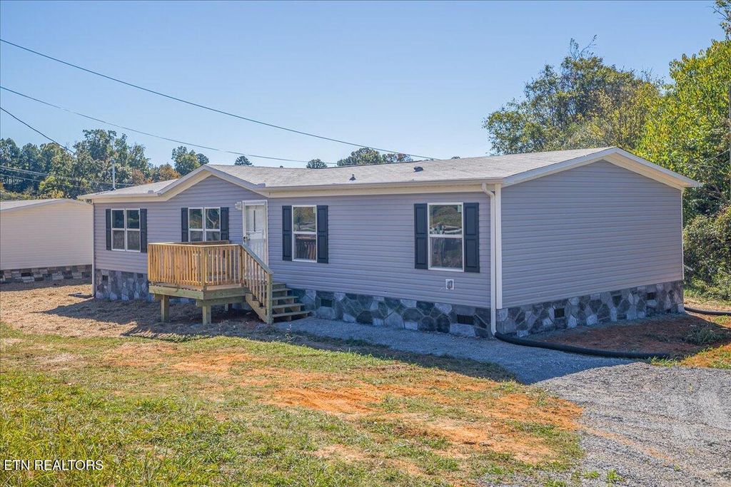 Photo of 2167 Walnut St, White Pine, TN 37890 (MLS # 1318926)