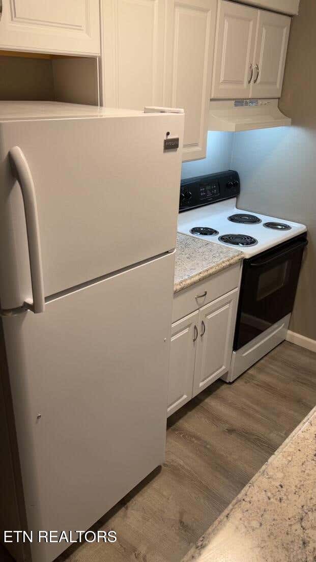 Photo of 414 Maryville Hwy #2, Seymour, TN 37865 (MLS # 1352882)