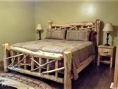 Tiny photo for 547 Hawks Tr, Gatlinburg, TN 37738 (MLS # 1340562)