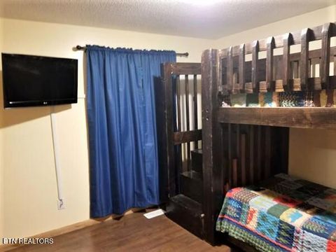 Tiny photo for 547 Hawks Tr, Gatlinburg, TN 37738 (MLS # 1340562)