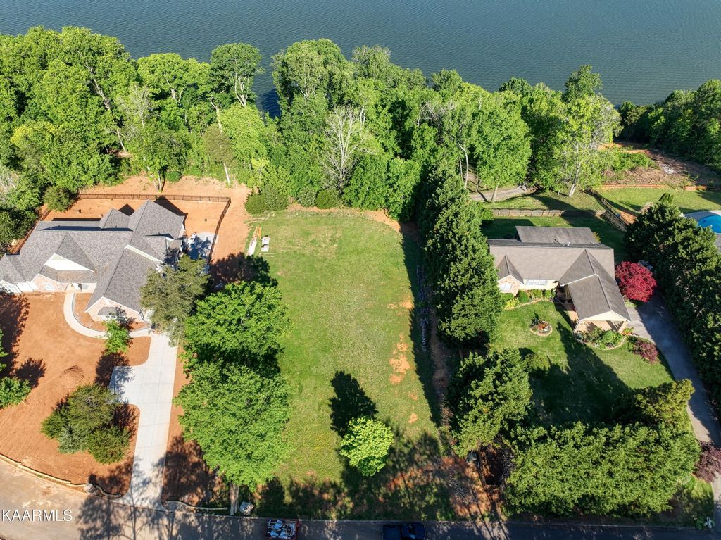 Photo of 150 Bluffton Rd, Friendsville, TN 37737 (MLS # 1226371)