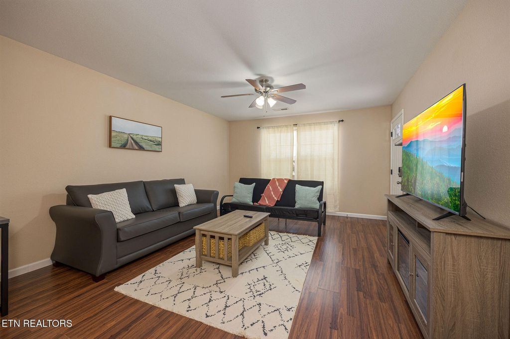 Photo of 2834 Seth Rd, Pigeon Forge, TN 37863 (MLS # 1298950)